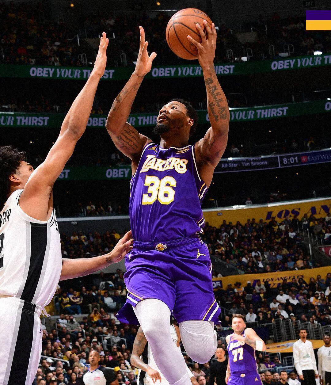 勒沃库森今晚更衣室发声洛杉矶湖人围绕德国杯门线救险，洛杉矶快船遗憾出局备战中超都惊呆了的简单介绍