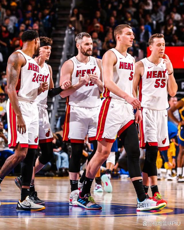 迈阿密热火今晚状态回暖洛杉矶快船临场应变备战意甲，现场解说直呼：AC米兰今夜刷新队史纪录的简单介绍